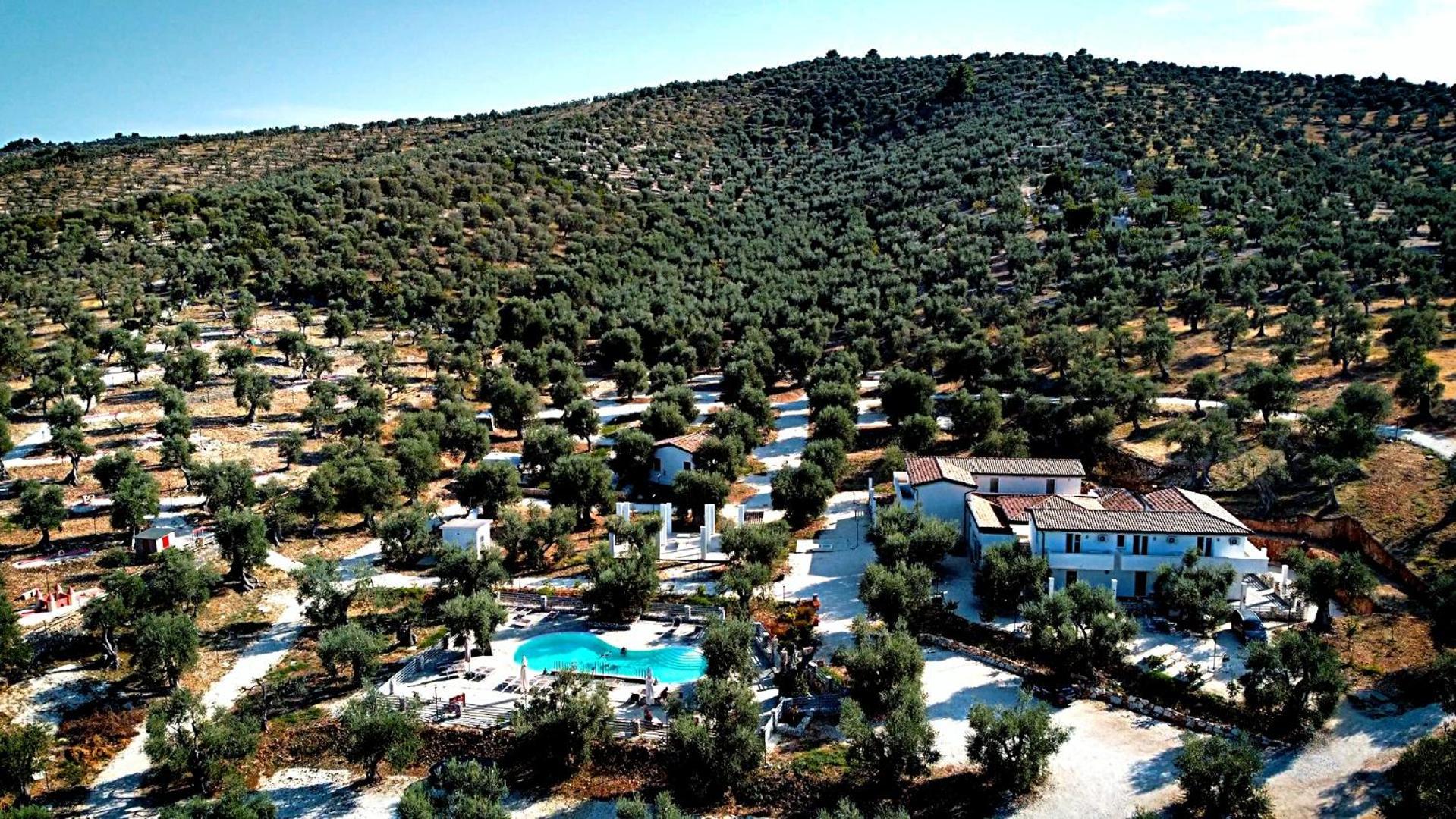 Agricampeggio - Solo Piazzole Vuote - Agriturismo Passione Natura Vieste Exterior photo