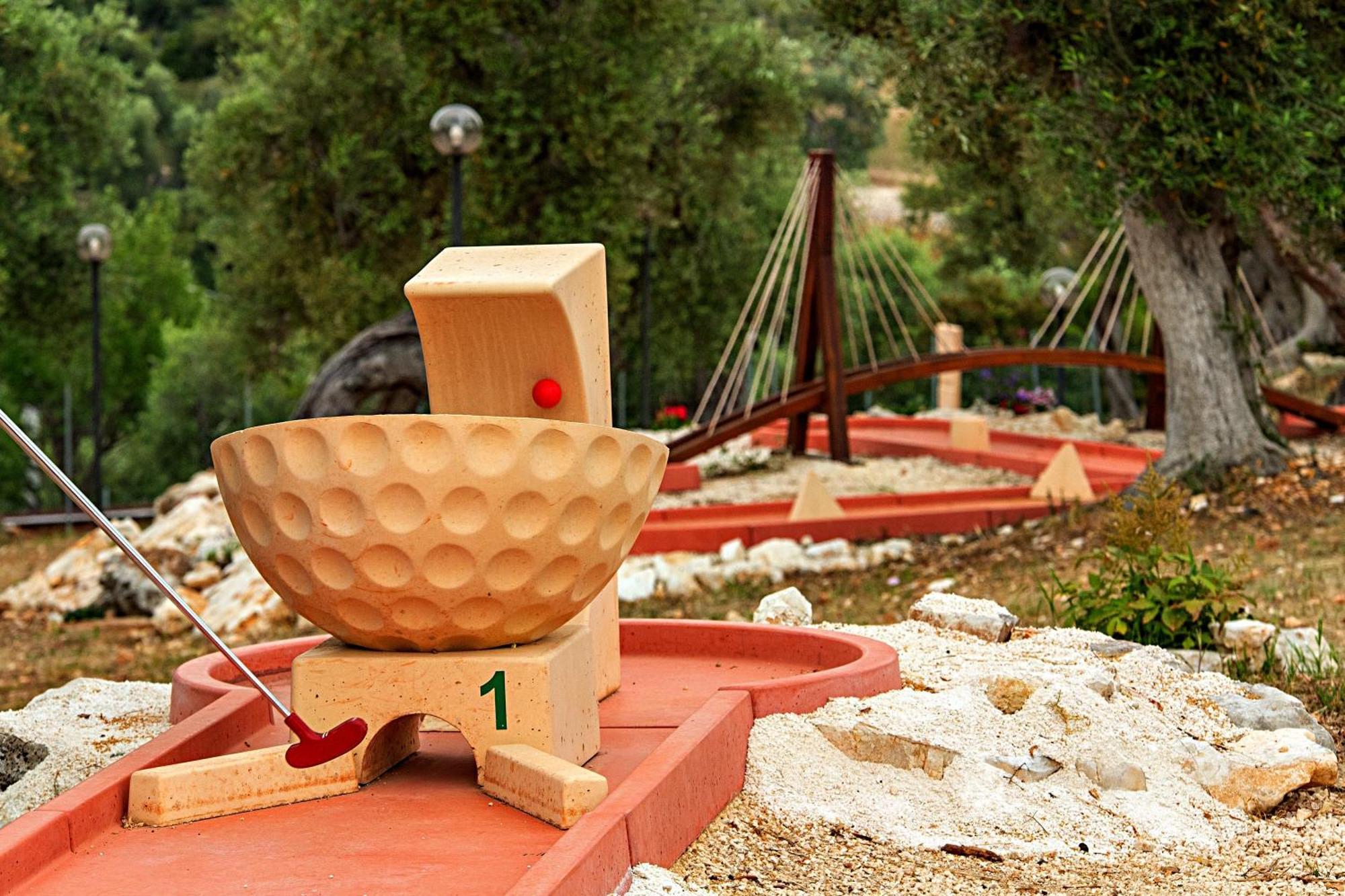 Agricampeggio - Solo Piazzole Vuote - Agriturismo Passione Natura Vieste Exterior photo
